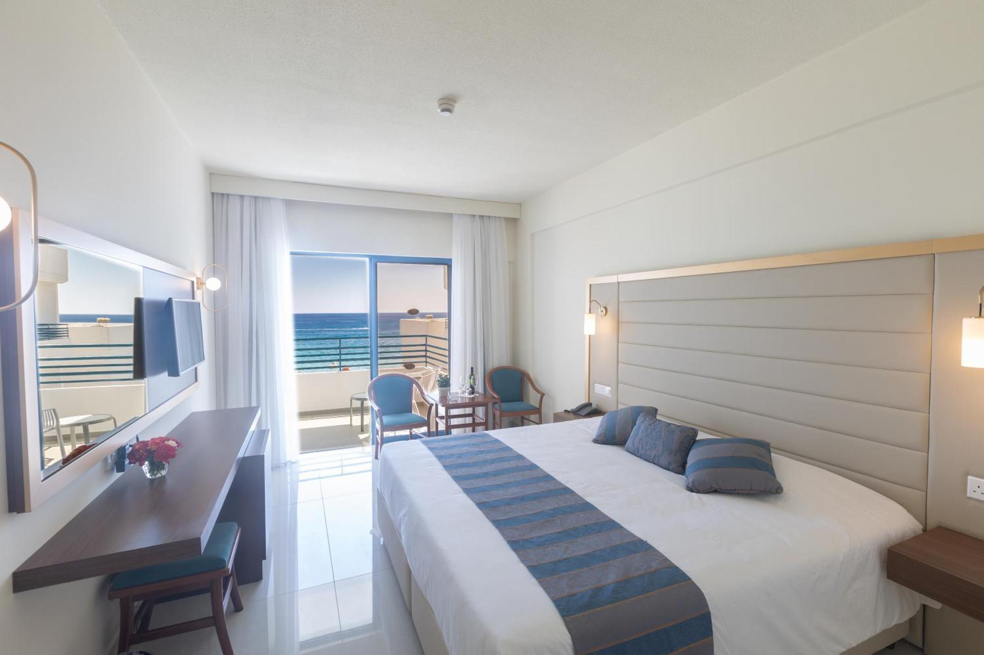 Iliada Beach Hotel Protaras Exterior foto